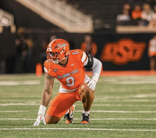 BREAKING 🚨🚨🚨:  Oklahoma State Linebacker Malik Charles announces he’s coming back next season.

6’3  285 pound monster with 3 sacks last season. 