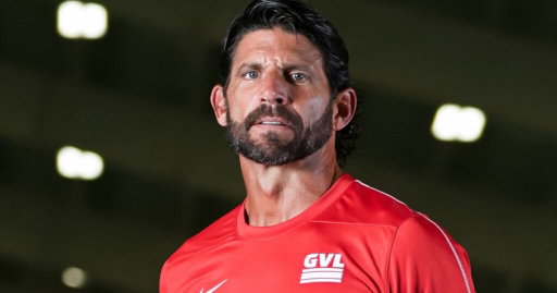 Josh Niblett stepping down as head football coach at Gainesville (Ga.) 

READ: https://www.on3.com/high-school/news/josh-niblett-steps-down-as-head-coach-at-gainesville-ga/ 