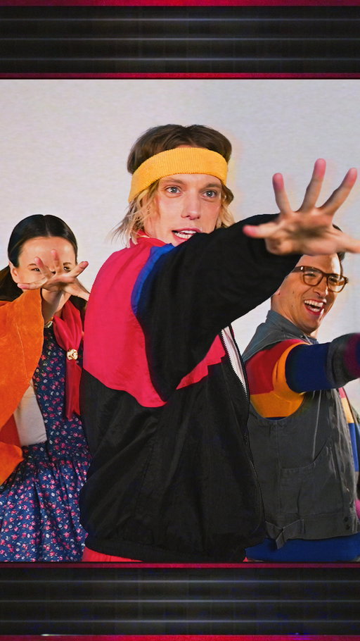 Wanna get snatched like Vecna? It's time to turn those pounds Upside Down with @Jamiebower! 🤣 @Stranger_Things #StrangerThingsOnFallon #FallonTonight 