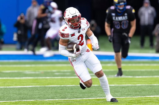 Utah transfer Smith Snowden wrapped up an "eye opening and exciting" visit to Michigan and will be at Notre Dame today before traveling to Oregon this weekend. Final decision expected shortly thereafter. Snowden is coveted as an elite cover defensive back in this year's portal. 
