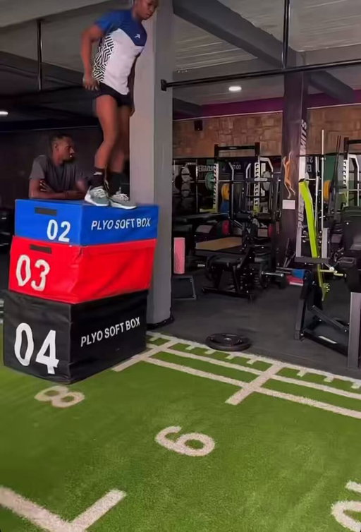 Incredible! &amp; making waves b/c half the track coaches &amp; physios are saying the landing foot position at start should hinder not help final jump distance. The other half saying the exact opposite. (Biomechanics models don’t always predict the outcome). Source: Gibril_8.0 