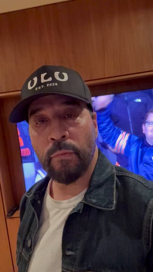 We’ve waited for this for a while Chicago!NEVER  give up and the squad is a perfect example of that … Thanks for staying after it and  bringing us with you @ChicagoBears 