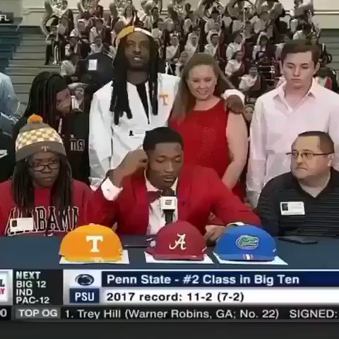 Never Forget when Jacob Copelands mom walked out on his Signing Day after choosing Florida 😨 