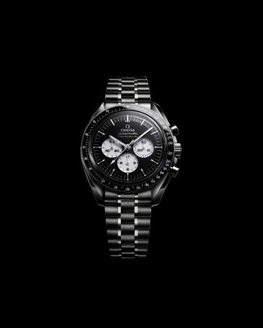 OMEGA launches into 2026 with a new version of the Speedmaster Moonwatch. The alternative view of our iconic chronograph features a polished black dial with three contrasting subdials in white, along with the Co-Axial Master Chronometer Calibre 3861. 

#OMEGA
#Speedmaster 