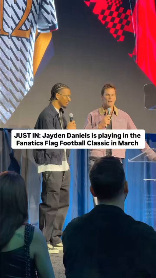 What's hapnin, Captain? 🗣️

@TomBrady 🤝 @JayD__5 — LFFFGGGGGGGG 