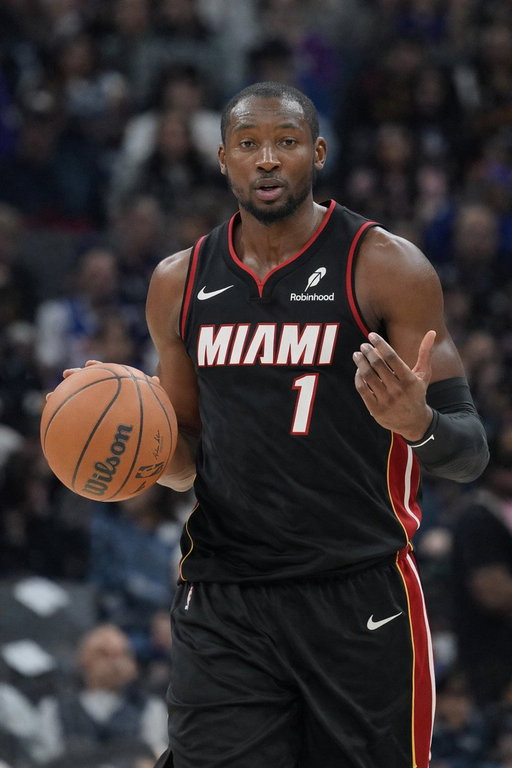 Jonathan Kuminga would welcome a trade to the Miami Heat, per @flasportsbuzz. 

Is he the missing piece? 
