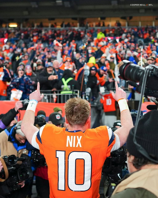 HC Sean Payton announced that QB Bo Nix fractured a bone in his ankle on the second-to-last play of the game and will miss the rest of the season.

We got your back, 🔟. 🧡 