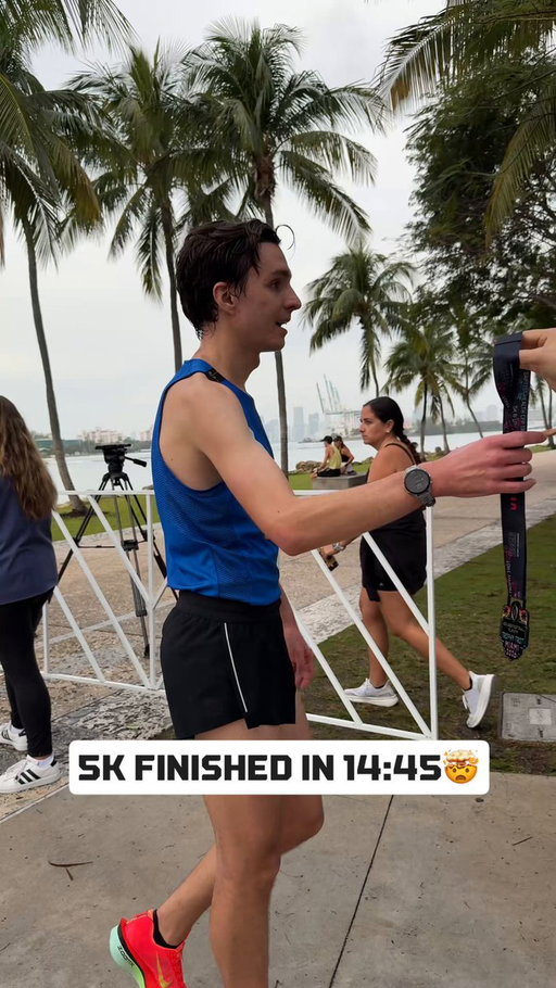 3.1 miles under 15 minutes 😱

#CFBPlayoff 