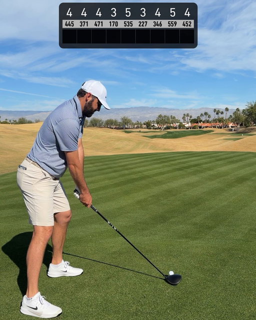 9 Holes in 90 Seconds with the World No. 1 #Qi4D #TeamTaylorMade 