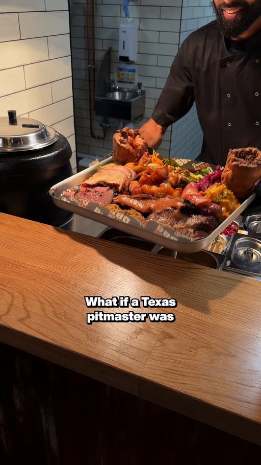 Texas BBQ meets the Sunday roast at Big Tray BBQ
….

⏰Sun-Thu 12pm-10pm, Fri 12pm-12am, Sat 10am-10pm
📍Unit 35, The Quays, Quayside, Salford M50 3AG
💰£80 for big sharer tray (£22 for individual trays) 