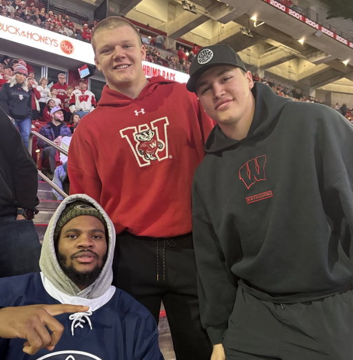 RT @CoachMikeTress: Three great linebackers playing in the state of Wisconsin! 