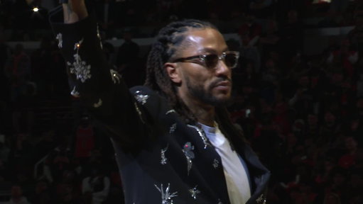 The moment Derrick Rose's banner was officially retired. 
