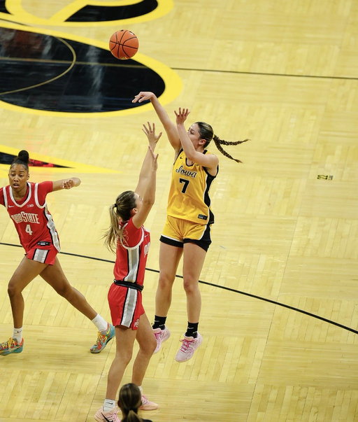 Addie Deal off the bench today vs #12 Ohio State:

20 points ✅
5 assists ✅
W ✅

Buy stock now 📈 