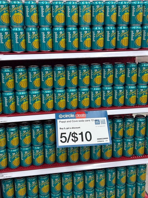 PAPAYAS! amaya colada was such a vibe that it’s now at @Target 👀 enjoy icons 💋 