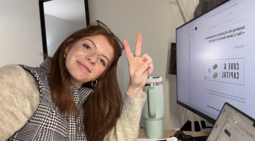 late night coding + writing my newsletter :) 