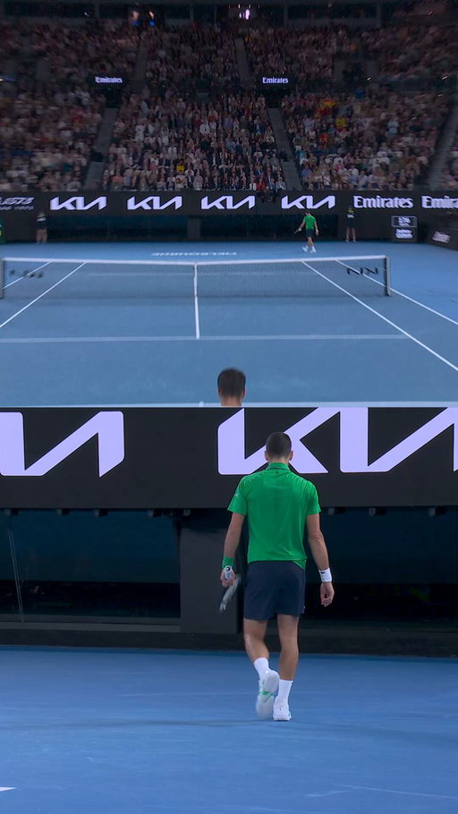 "Wanna play, Rafa?" 😅 
