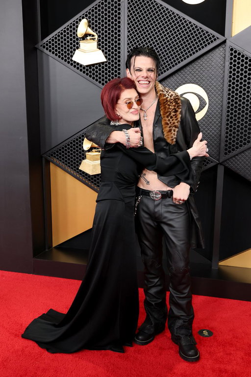 YUNGBLUD and Sharon Osbourne at the #GRAMMYs ❤️ 