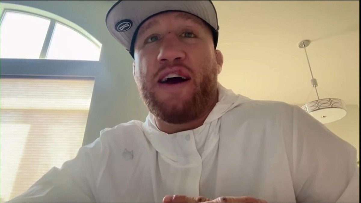 Justin Gaethje says he only celebrates with a backflip after a knockout 🔥🤸‍♂️

“It’s pretty much my rule: if I knock somebody out, then the rush of emotions is too much, where I have to flip off something. But if you don’t get that knockout, there really isn’t a spike of emotion. So I’m sure to do a backflip on the White House lawn.”

(Via @MarkMcClune )