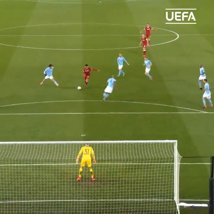 Celtic are in advanced talks to sign free agent Alex Oxlade-Chamberlain! 👀

Any excuse to rewatch this rocket against Manchester City in the Champions League... 🔥

