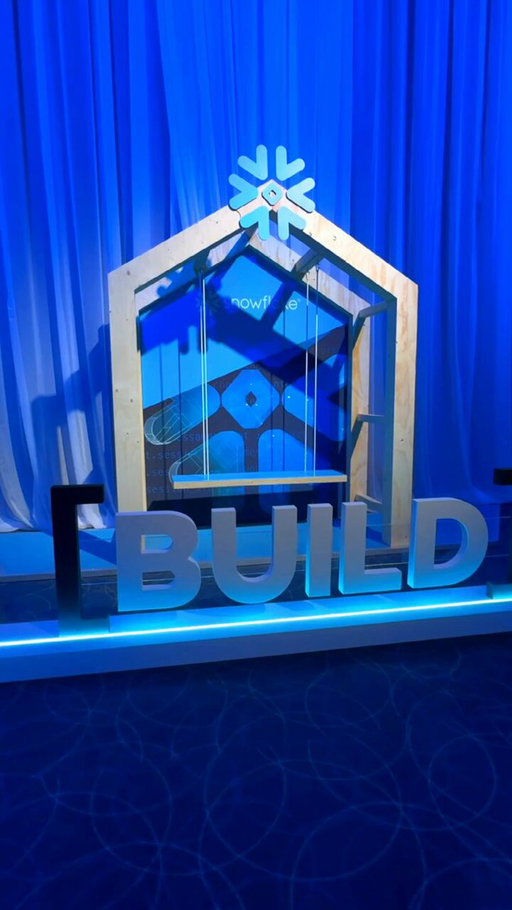 What an amazing time at Snowflake BUILD London! 🇬🇧

The energy was electric as we moved AI from hype to production. From a packed keynote to technical breakouts, the day proved that the future of agentic AI is already being built on the Snowflake AI Data Cloud. 