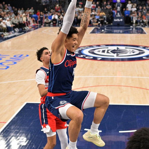 Yanic Konan Niederhäuser Tonight:

15 PTS
6 REB
2 AST
1 BLK 