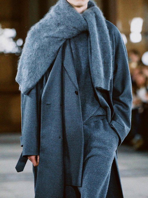 This season Kiichiro Asakawa presented a sumptuously simple (yet incredibly refined) autumnal collection for ssstein. “This season we’ve focused more on capturing emotions and feelings, and the beautiful moments to be found in the everyday…” said Asakawa 
