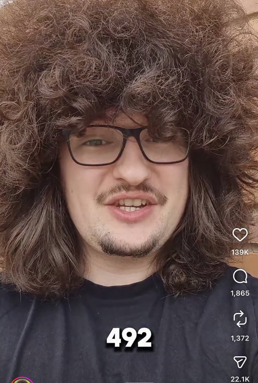 Something just came across my desk. 

This kid isn’t allowed to cut his hair until Manchester United wins 5 games in a row. 

It’s been 493 days. 

Man U is on a 4 game win streak and plays today. 

I’m riding with him. 

Man U ML -135 is a mortal mega max. 