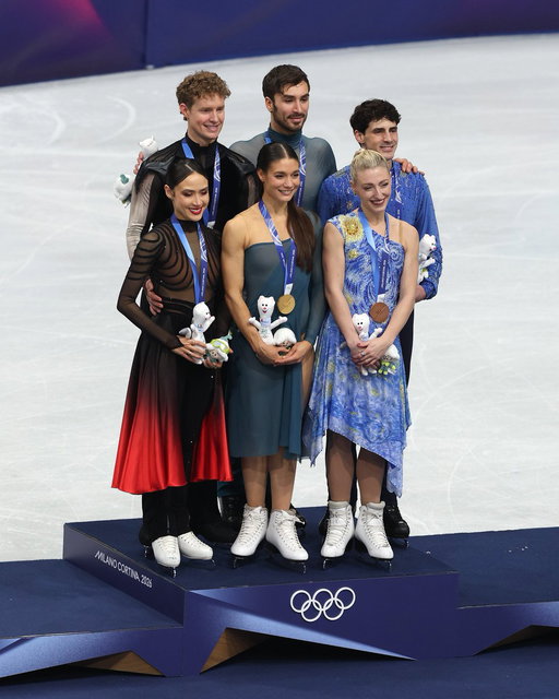 🥈 🥇 🥉 

#MilanoCortina2026 #Olympics #FigureSkating 