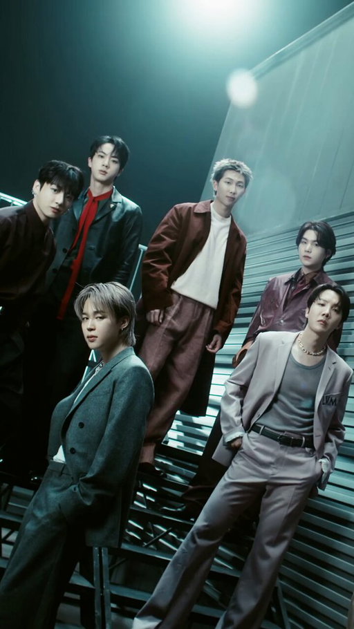 The BTS reunion is upon us. Are you ready?

Go behind the scenes of our March cover shoot with #RM, #Jin, #Suga, #JHope, #Jimin, #V, and #JungKook, the seven stars of @BTS_twt https://gq.visitlink.me/0qQPF0 