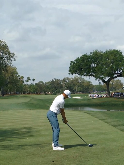 Road less traveled. Cut made.

Only @JordanSpieth! 