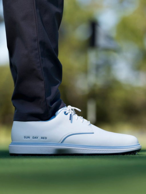 Confidence starts from the ground up. 🔥 

The new SUN DAY RED Pioneer Willow golf shoes deliver a glove-like fit, stable EVA cushioning, and nine-cleat traction designed to perform when it matters most. 

Shop now: https://t.co/lXEygrlDzj 