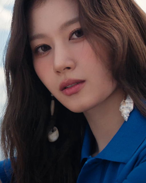 Effortless Polo Ralph Lauren spring styling, featuring SANA and #ThePoloPlay.

In refreshed styles and colors for the season, the iconic bag elevates looks with ease.

Discover the full video on YouTube: https://t.co/Y3ly6a3we1

#PoloRLStyle 