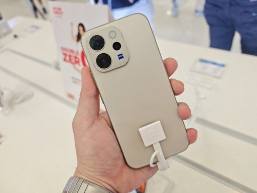 vivo v70 is now official in the Philippines. #vivov70 @vivo_phil #gadgetsidekick 