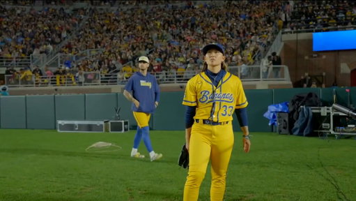 The first overall pick in the WPBL, Kelsie Whitmore, made her 2026 Banana Ball pitching debut in front of 60,000 in FSU😤 