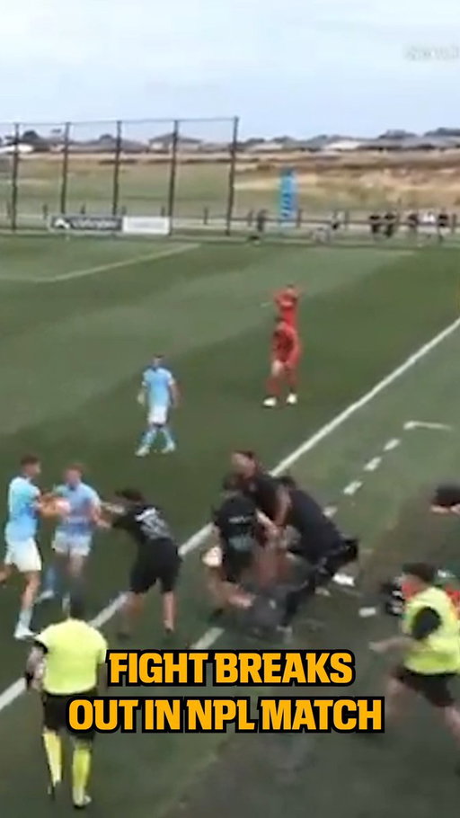 Preston's Naoki Suto has been left bloodied after Melbourne City’s Besian Kutleshi committed a strong foul, sending Suto into his own bench and sideline equipment. 

The 17-year-old Kutleshi was sent off following the event in the 24th minute. 

Via / NPL Victoria

#NPL 