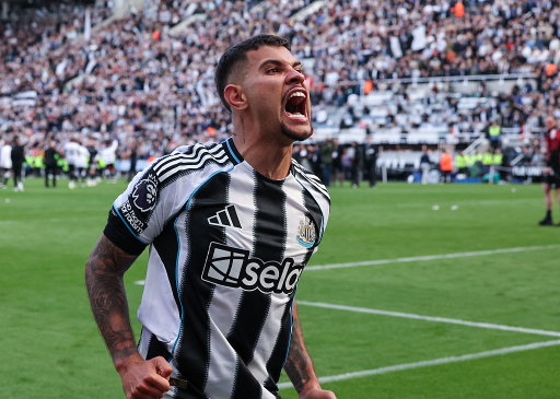 🚨 Manchester United have held talks with the representatives of Bruno Guimarães. [@edu17burgos] 