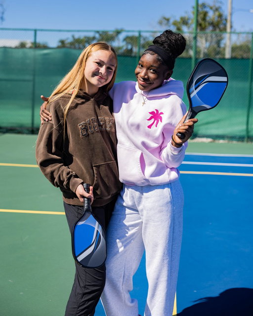 500 girls. One powerful day. 💛
HER Retreat took over Intersession with pickleball rallies, self care goodie bag decorating, moments of mindfulness, and real teamwork in action. Off campus, fully present, and all about connection, creativity, reflection, and giving back👏🤩✨ 