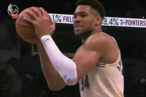 Giannis tonight: 

24 PTS 
5 REB
4 AST

The Bucks lost by 18. 