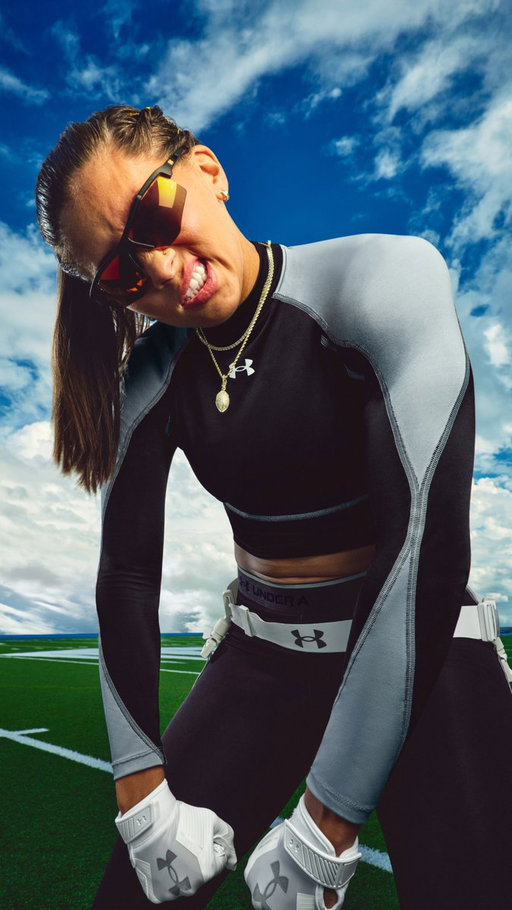 Relentless stretch = Better compression. UA HeatGear Elite is built to flex 💪 