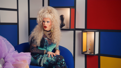 Trixie and Katya are SO BACK (tomorrow)

Can you guess what they're watching on a new episode of I Like To Watch? 
