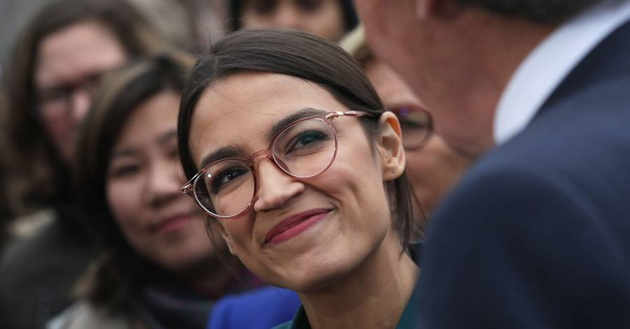 BREAKING: Democrats now projected to seize control of both chambers of Congress this November. 