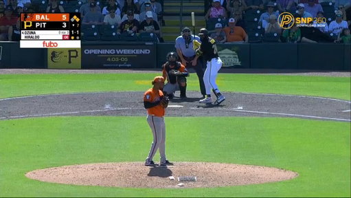 Ozuna doing what he does. 