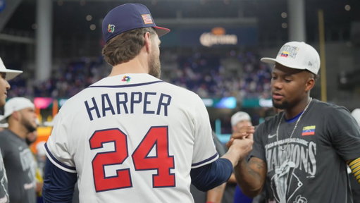 I have so much respect for Bryce Harper. This is something you rarely see in baseball. 

After a crushing loss in the WBC final, Harper went out of his way to congratulate the players of Venezuela.

One of a kind player 💯

 