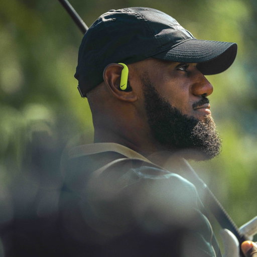 Pinnacle performance, premium sound. Fit for The King.

The special-edition Nike Powerbeats Pro 2, delivers unbeatable sound with Active Noise Cancellation, Transparency mode, and up to 45 hours of battery life. 