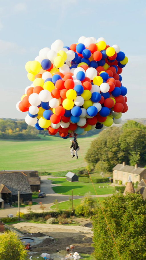 we're going to need more balloons 🎈

🎮: Mr Savage &amp; Mongraal 
🤝: Red Bull Gaming  &amp; Fortnite 

watch the full video on Mongraal's Youtube Channel 📺 