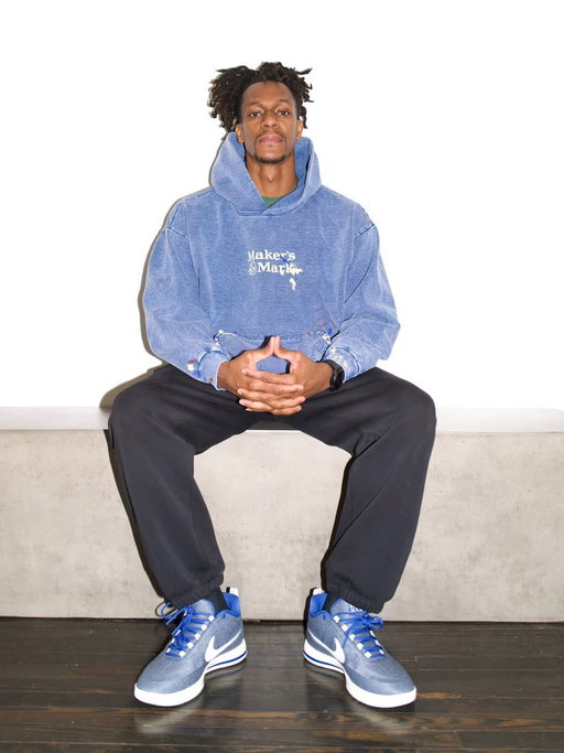 Rajon Rondo for the “Must be the Denim” Nike Book 2 👖📚

📸: @ONENESS 