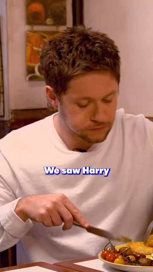 @NiallOfficial finding this out in real time is everything 🤣☘️

Friday Fry-up with Niall is out on our youtube channel at 5pm! 🍳

#niallhoran #harrystyles #irishdance 