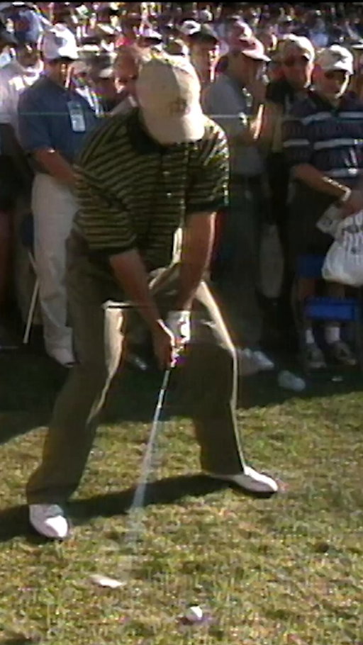 Guess who? Tiger Woods is so back. 🐅

#GoUSA | #TopShotTuesday 