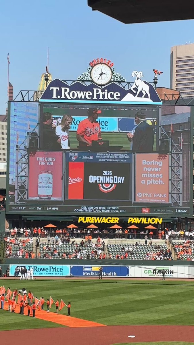 The Orioles debuted their new scoreboard by showing how small the old one was

