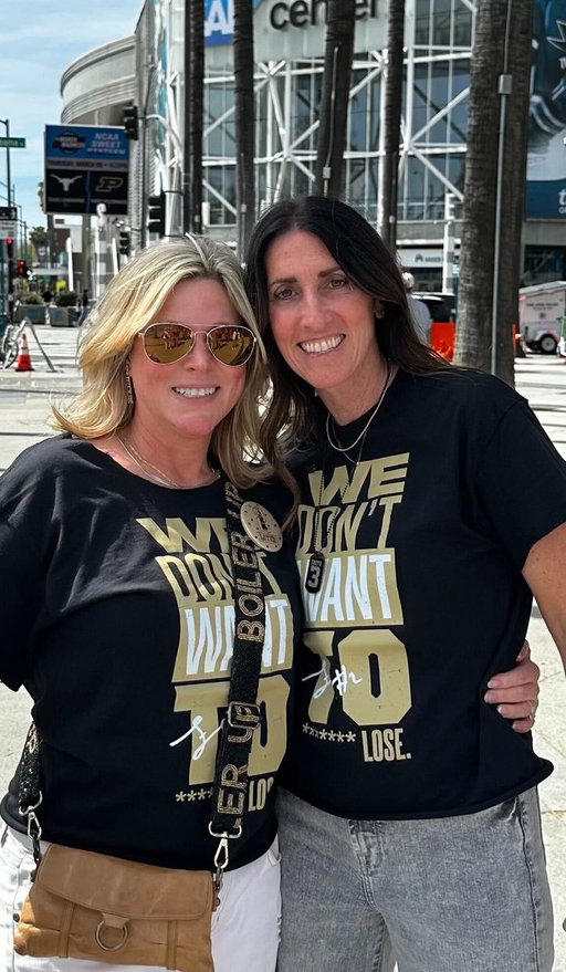 Braden &amp; Fletch’s moms rocking @nil_store gear

➡️ https://t.co/YILmb2Wt1E 